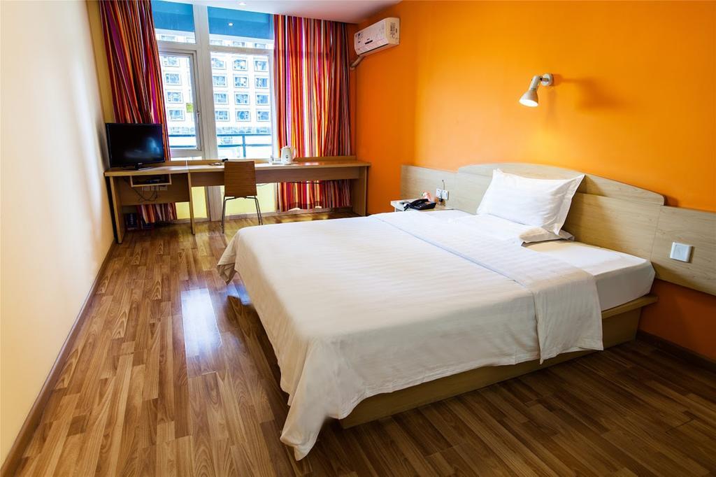 7Days Inn Jiangmen Peng Jiang Qiao North Eksteriør billede
