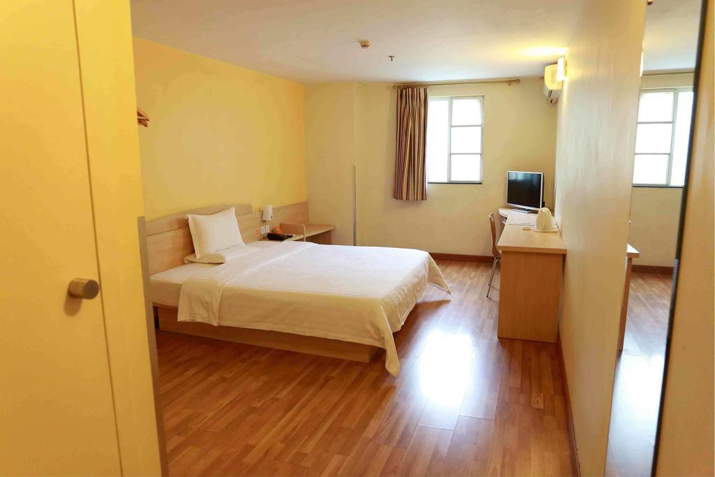 7Days Inn Jiangmen Peng Jiang Qiao North Værelse billede
